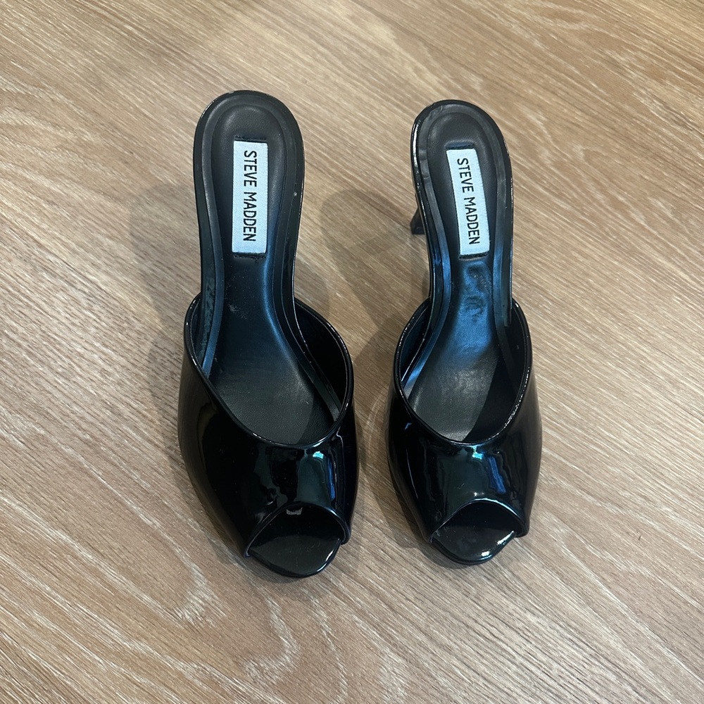 Steve Madden Peep Toe Heels